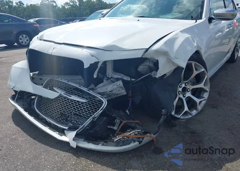 2016 Chrysler 300C Platinum from USA, damaged, VIN 2C3CCAPT5GH261483